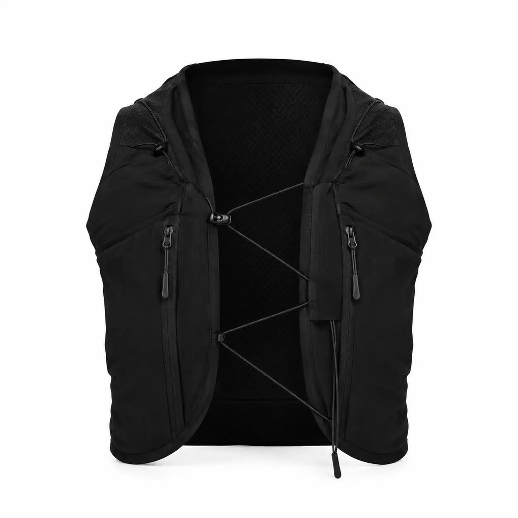 Gilet d'hydratation running 5L de couleur noir vue de face 