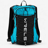 sac trail 10L multi-points de couleur bleu vue de derriere